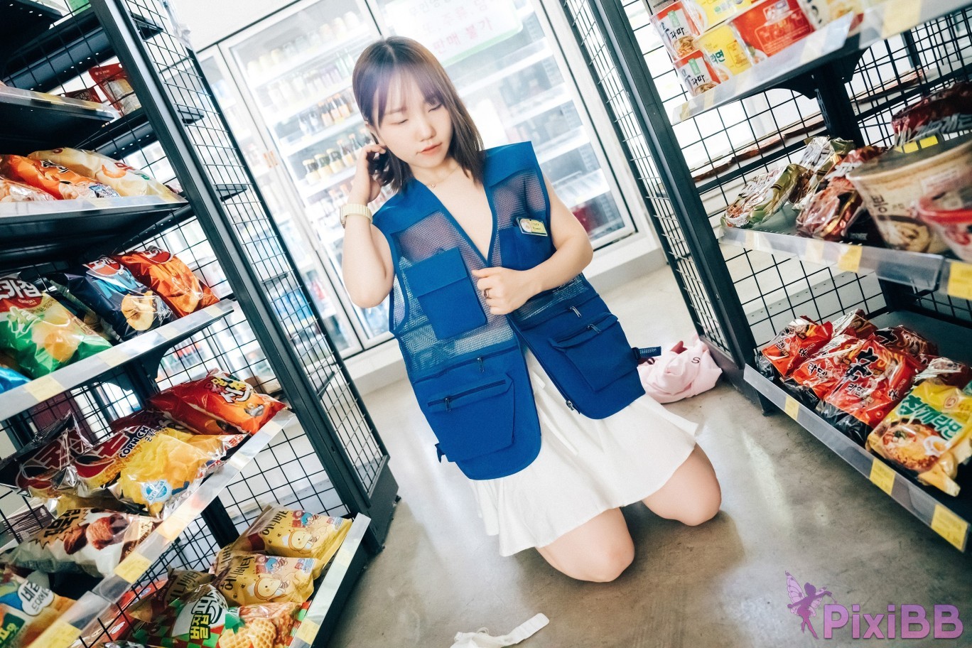 Loozy Yeri Pocket Girl Alba PixiBB.COM 146