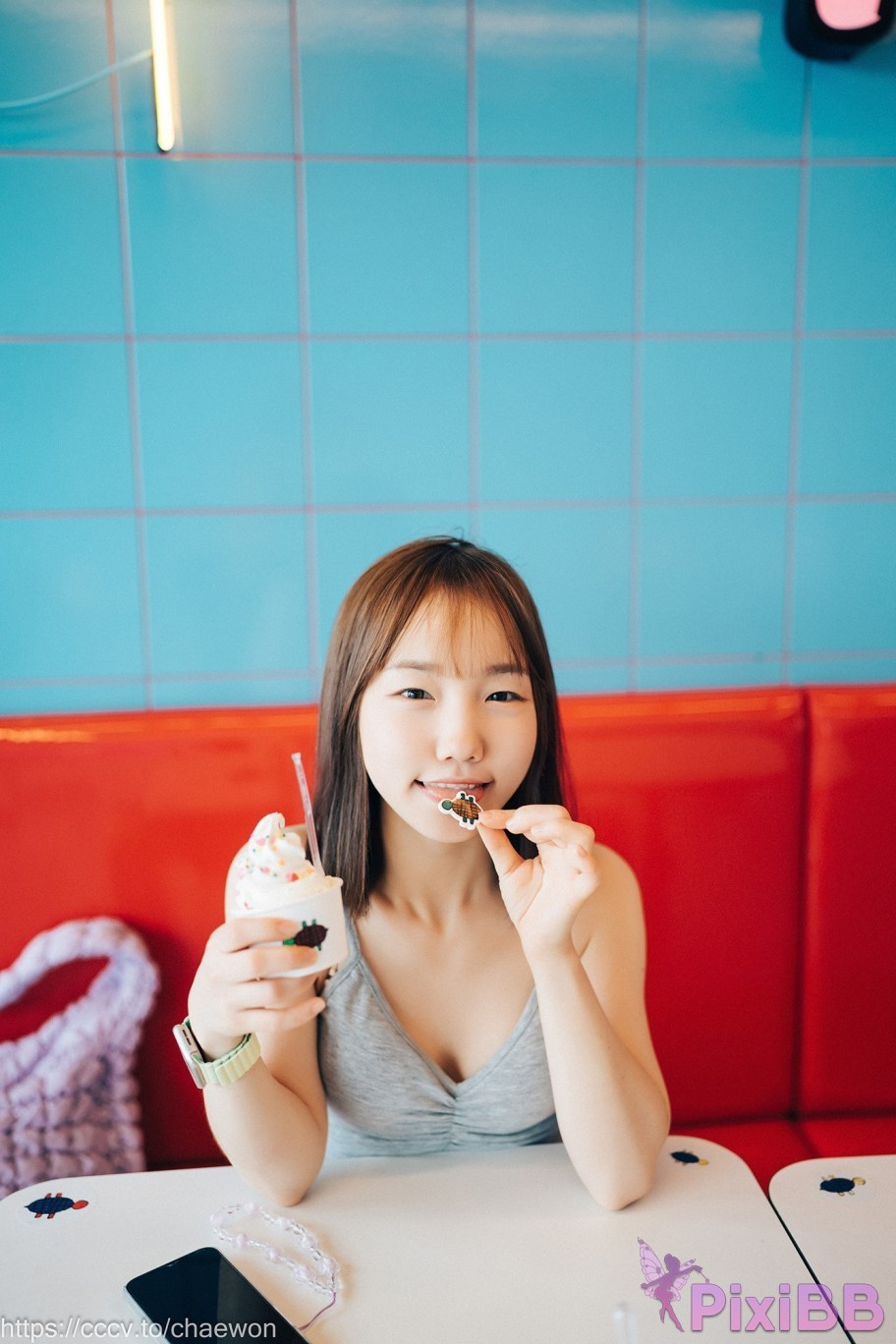 Loozy Yeri The First Trip PixiBB.COM 058