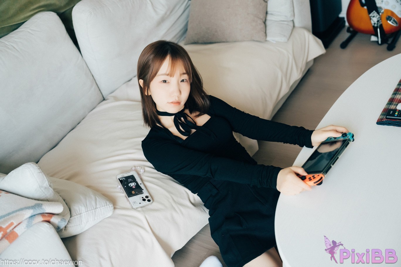 Loozy Yeri Visitor PixiBB.COM 019