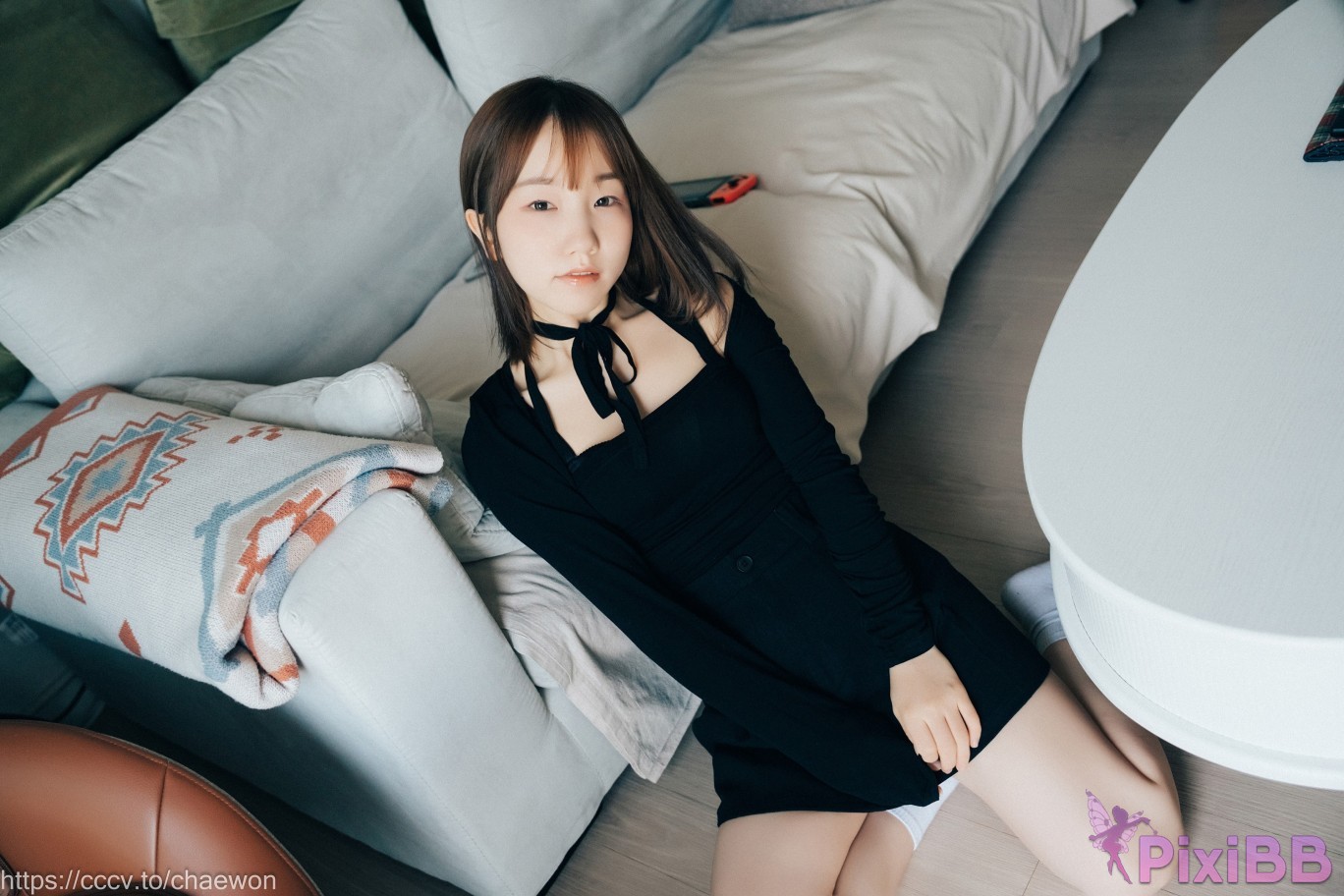 Loozy Yeri Visitor PixiBB.COM 025