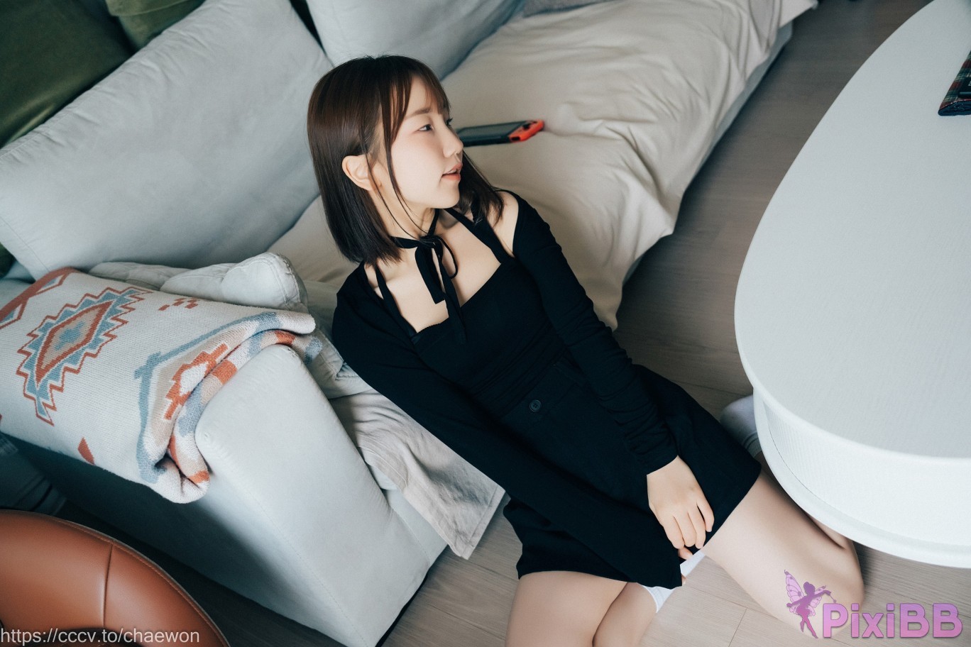 Loozy Yeri Visitor PixiBB.COM 026