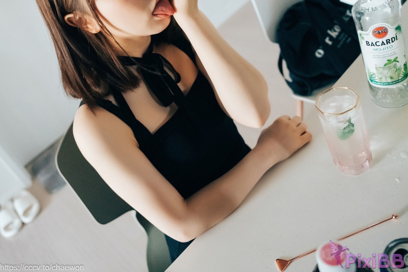 Loozy Yeri Visitor PixiBB.COM 046