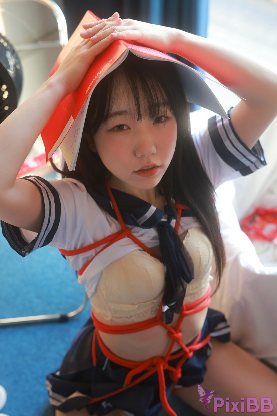 SWEETBOX Yeri Packaging Girl PixiBB.COM 041