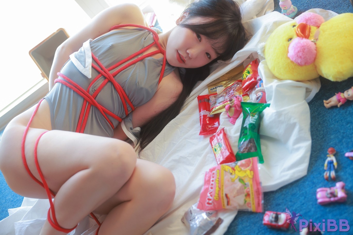 SWEETBOX Yeri Packaging Girl PixiBB.COM 098