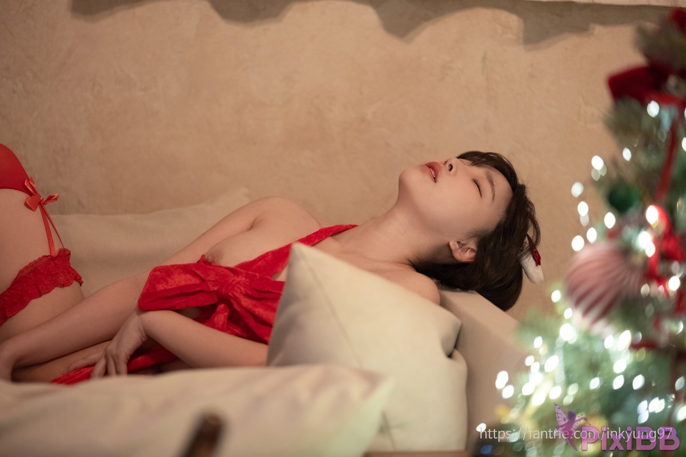 Kang In kyung Christmas PixiBB.COM 018