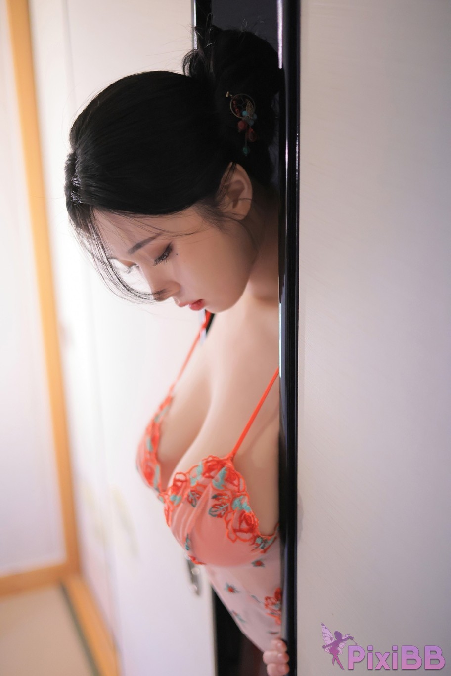 Yeon Woo Heat PixiBB.COM 049