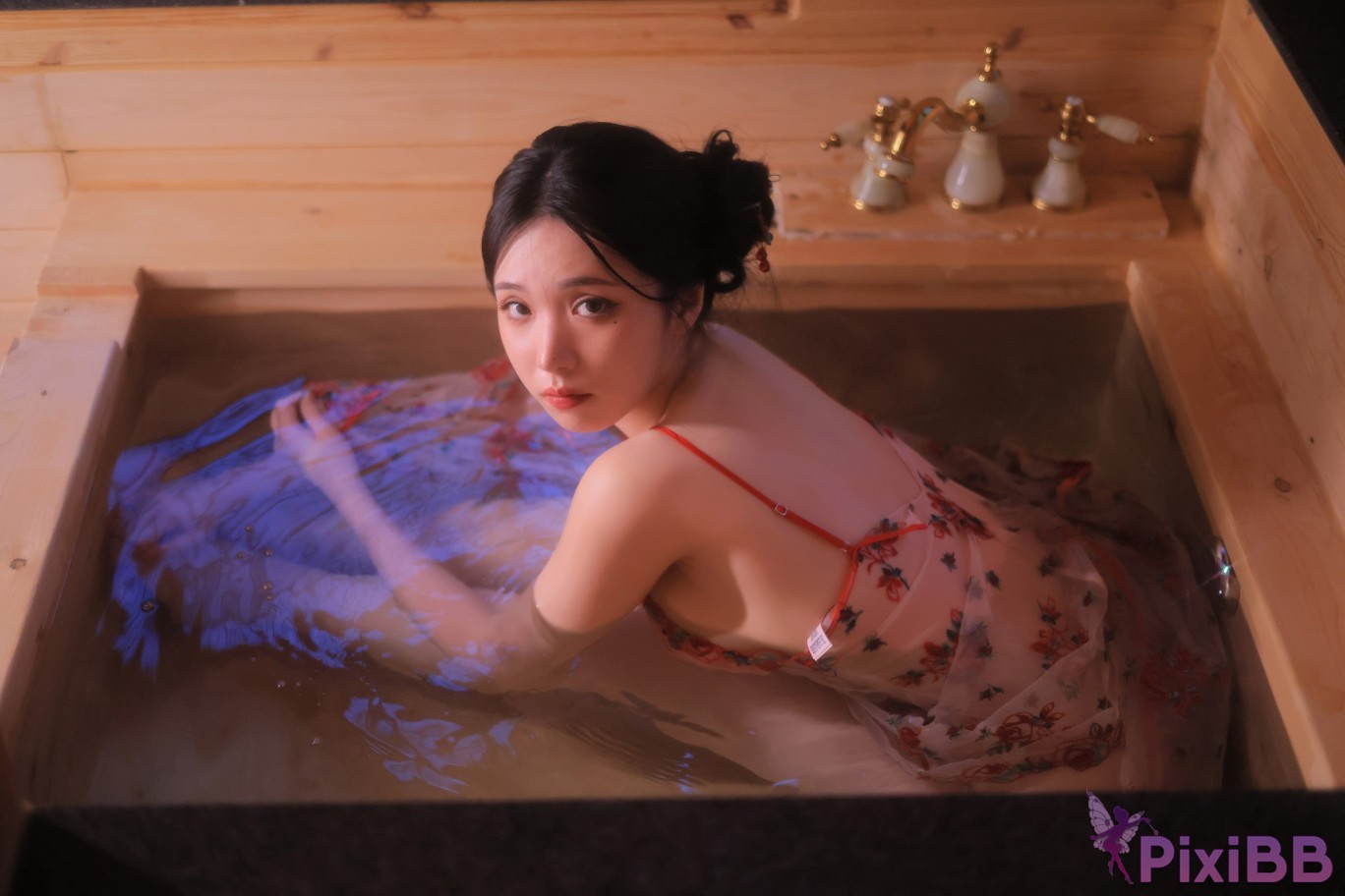 Yeon Woo Heat PixiBB.COM 116