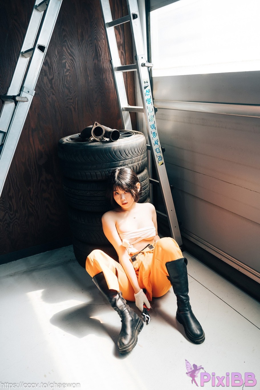 Loozy Zia Garage Girl PixiBB.COM 019