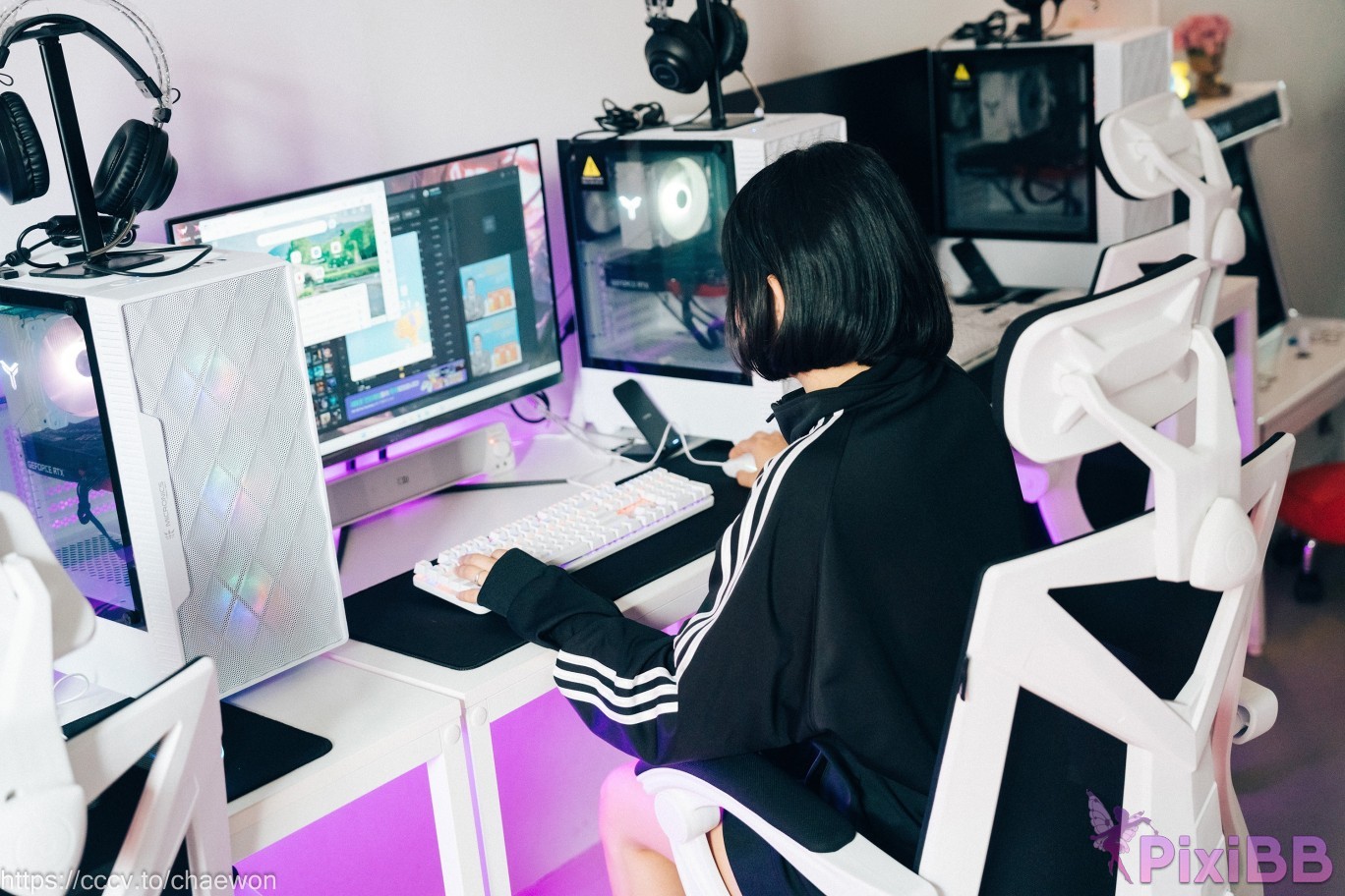 Loozy Zia PC Room With SP PixiBB.COM 002