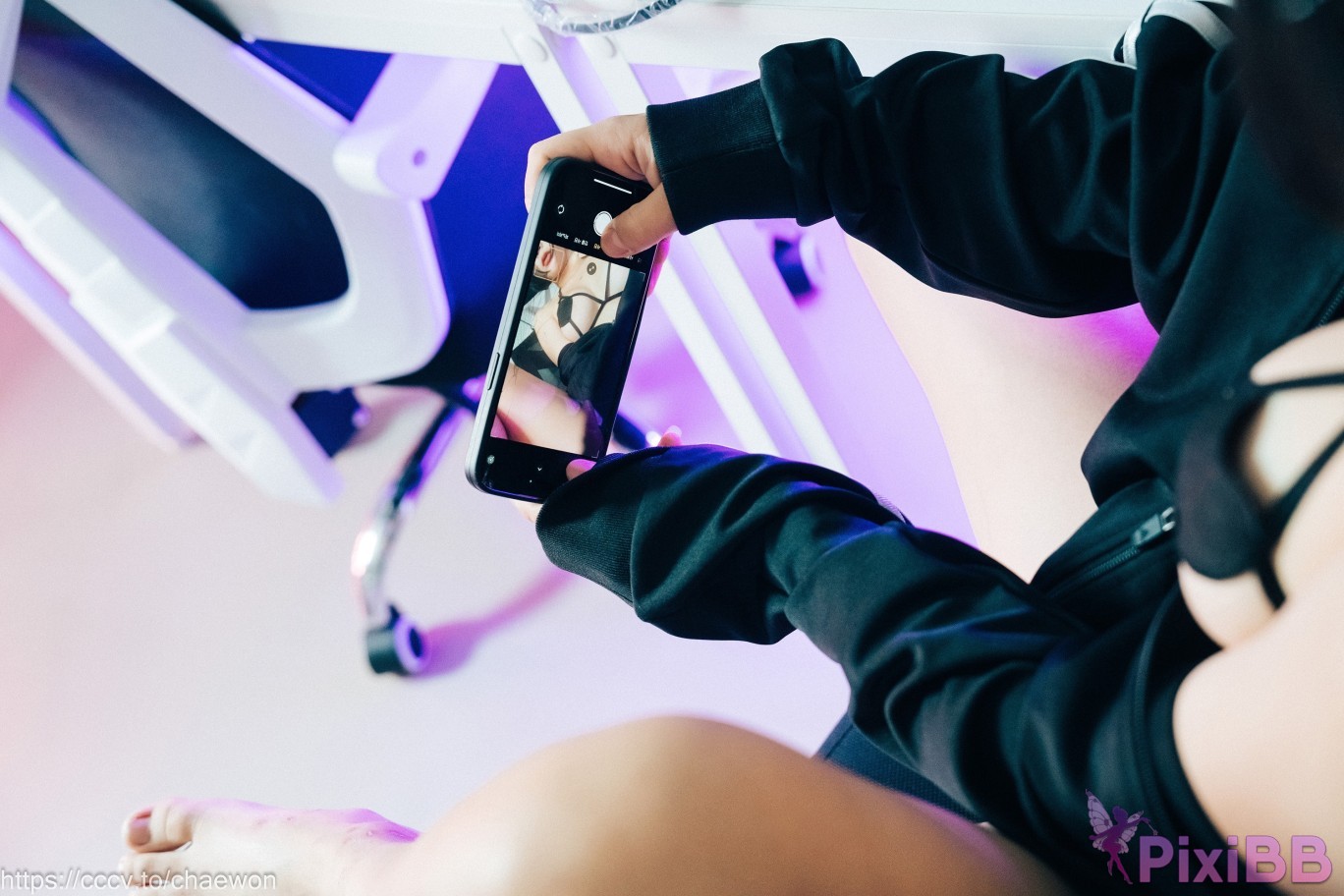 Loozy Zia PC Room With SP PixiBB.COM 035