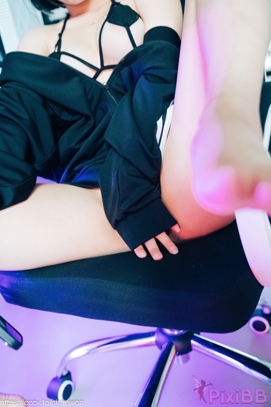 Loozy Zia PC Room With SP PixiBB.COM 037